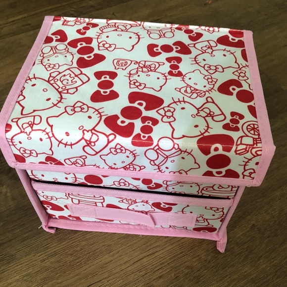 HELLO KITTY-NWT Foldable Storage Box - Picture 1 of 11
